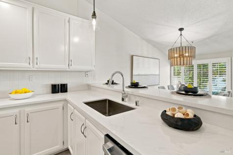 1142 Redwood Boulevard Novato CA 94947