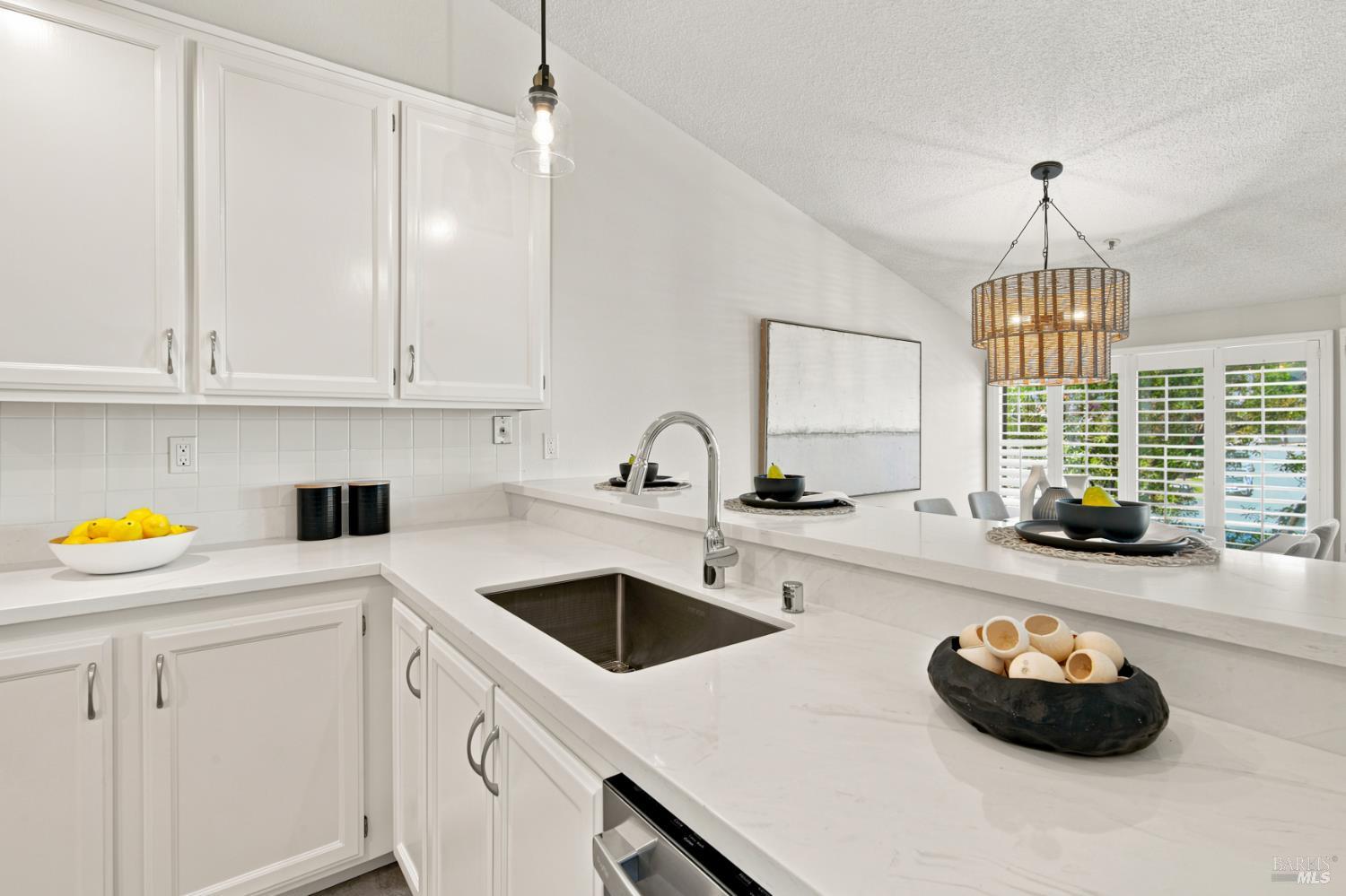 1142 Redwood Boulevard Novato CA 94947