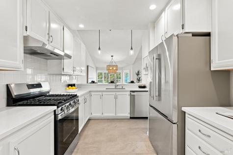 1142 Redwood Boulevard Novato CA 94947