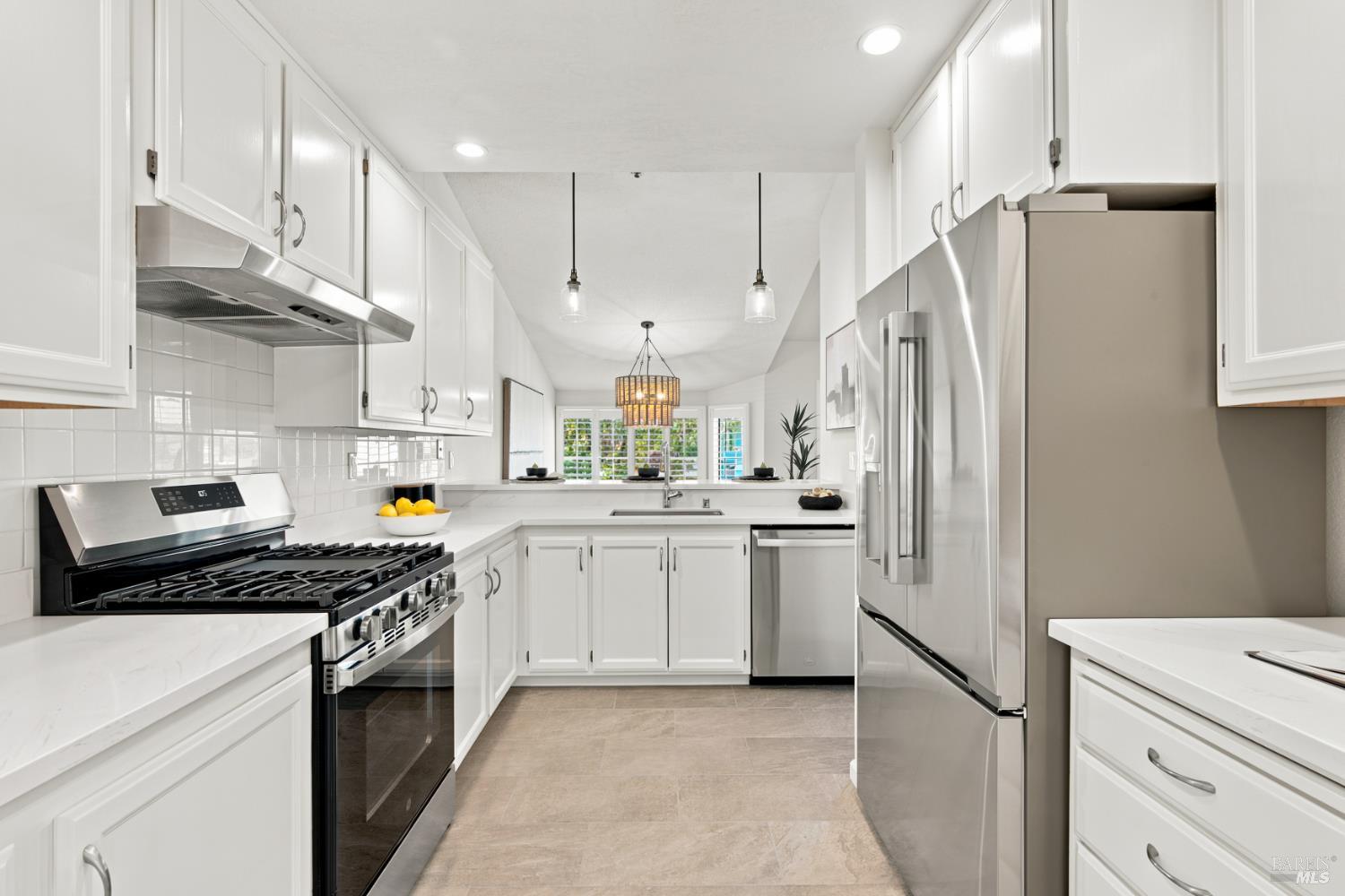 1142 Redwood Boulevard Novato CA 94947