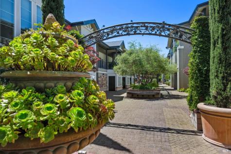 649 1st Street W Sonoma CA 95476