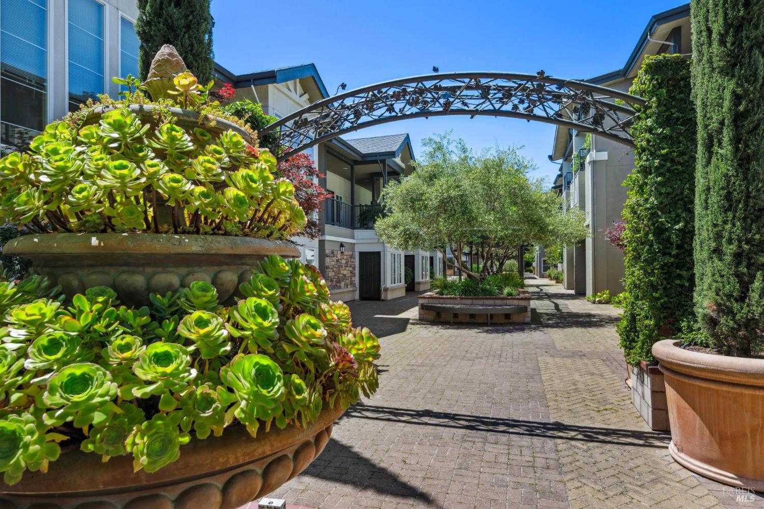 649 1st Street W Sonoma CA 95476