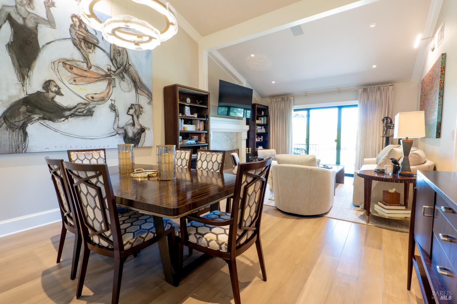 843 Acorn Way Napa CA 94558