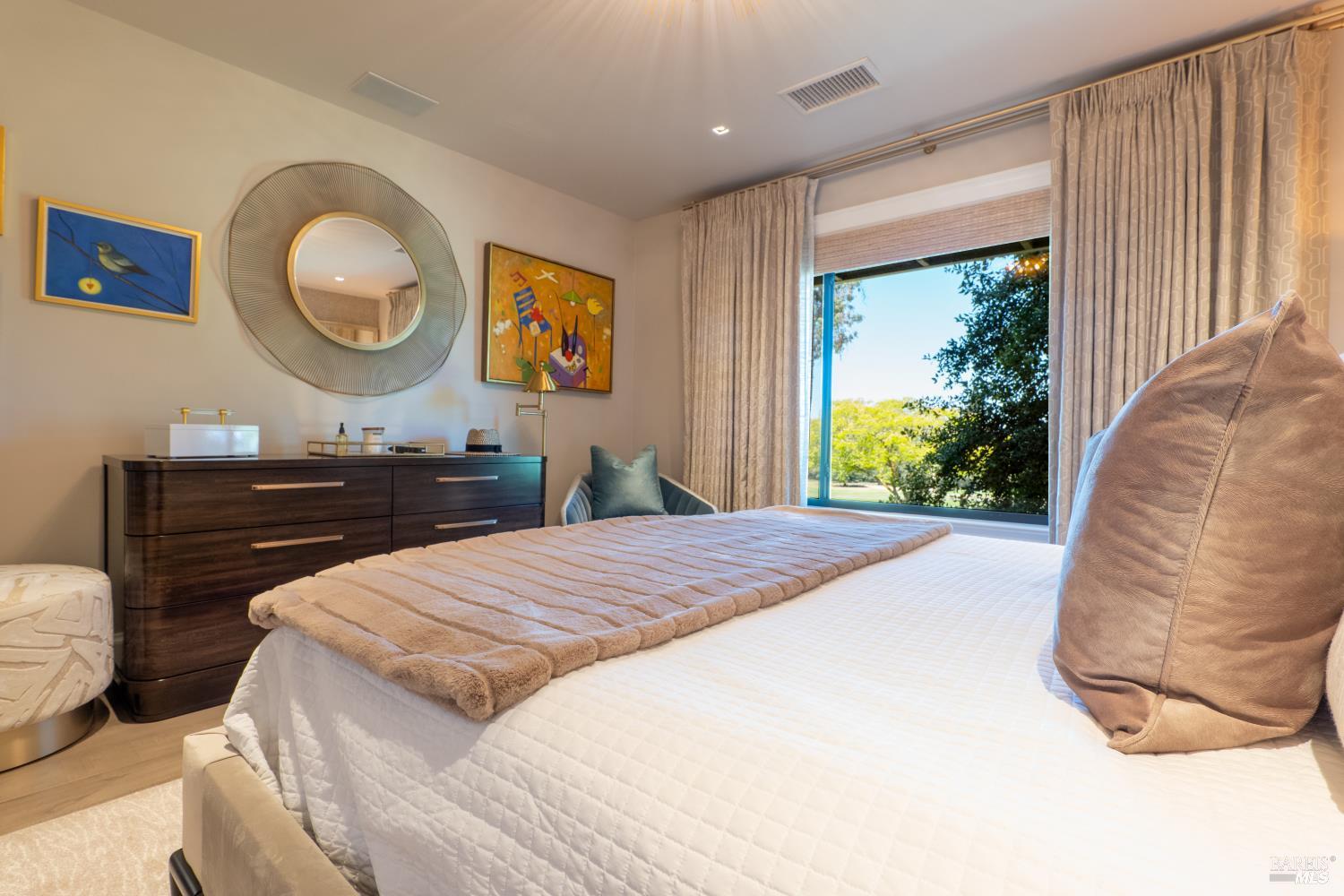 843 Acorn Way Napa CA 94558
