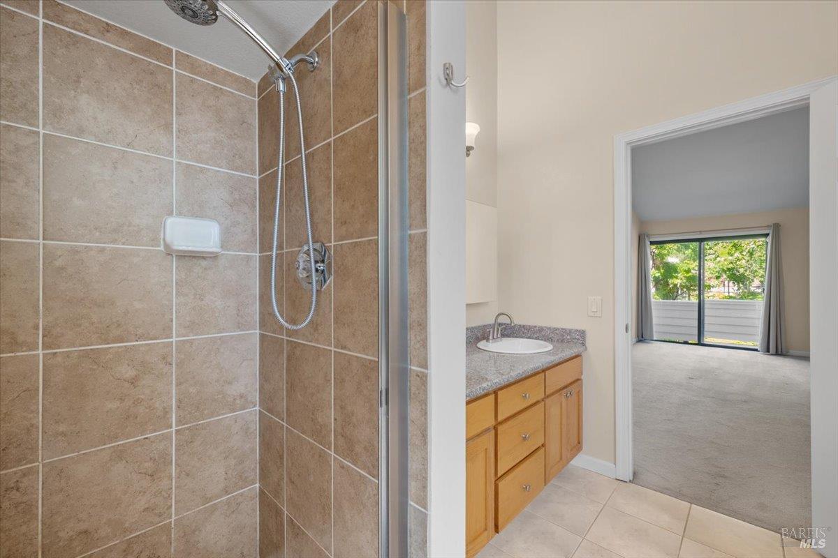 4736 Shade Tree Lane Santa Rosa CA 95405