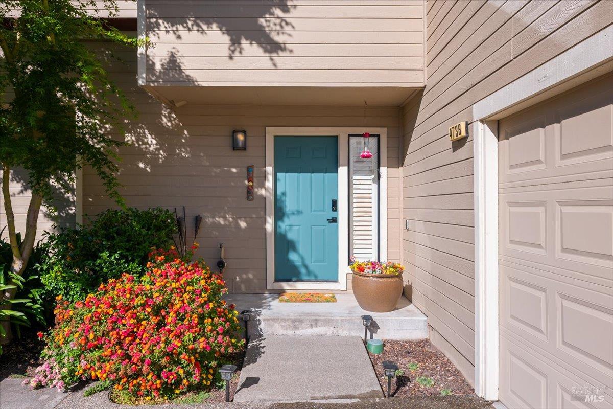 4736 Shade Tree Lane Santa Rosa CA 95405