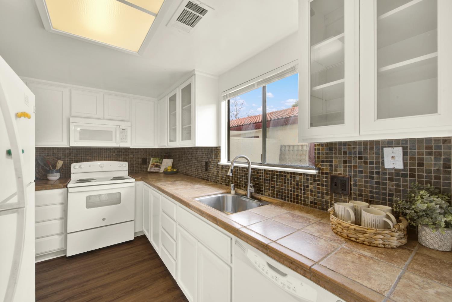 5010 Glide Drive Davis CA 95618