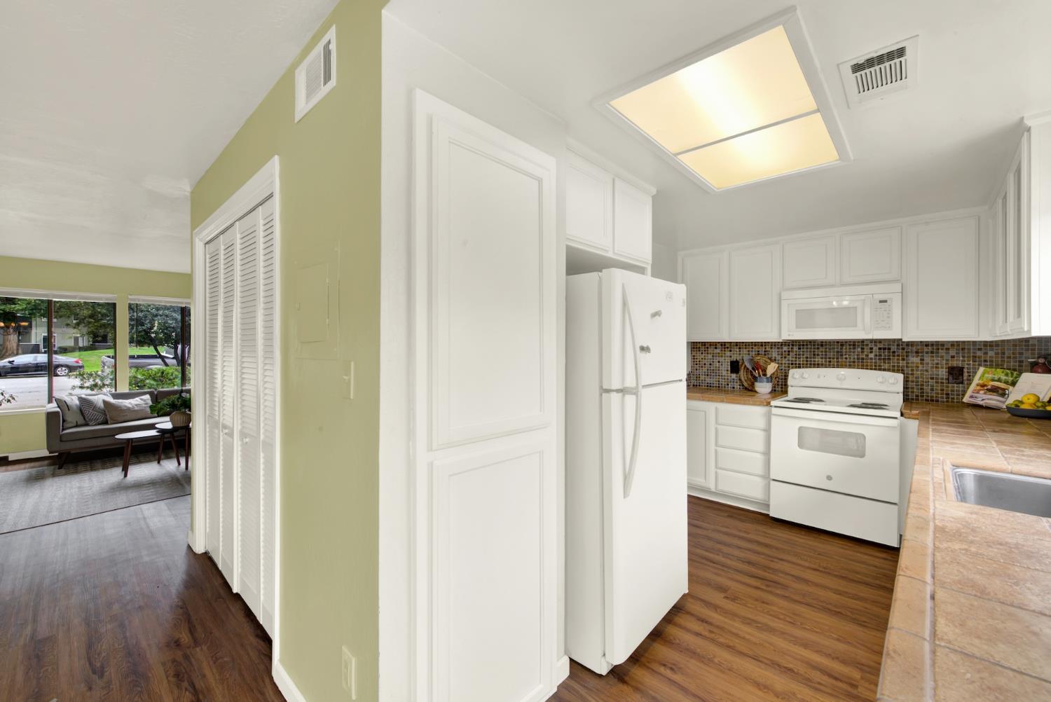 5010 Glide Drive Davis CA 95618