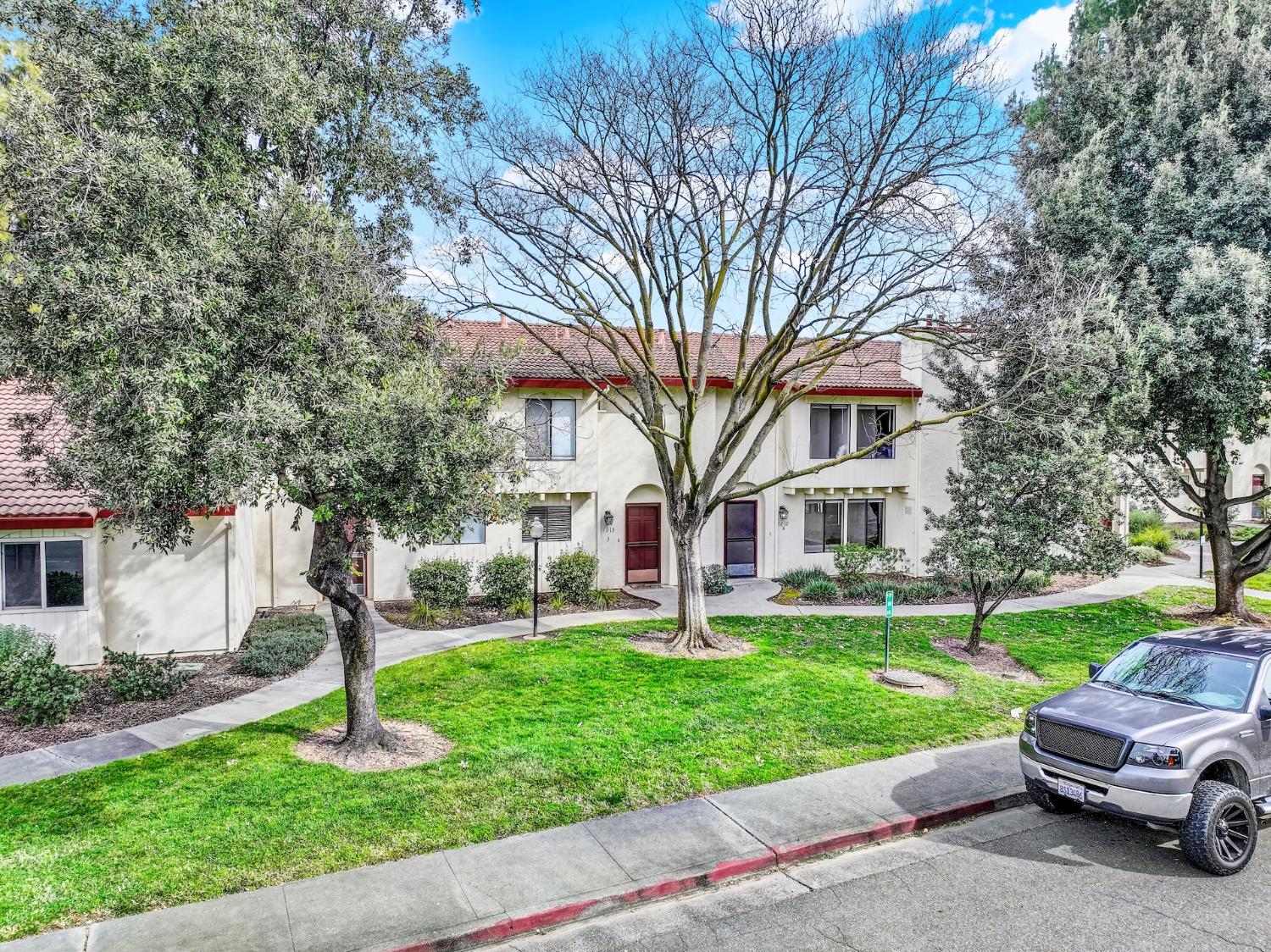 5010 Glide Drive Davis CA 95618