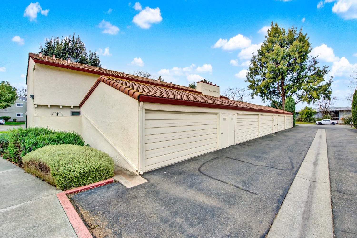 5010 Glide Drive Davis CA 95618