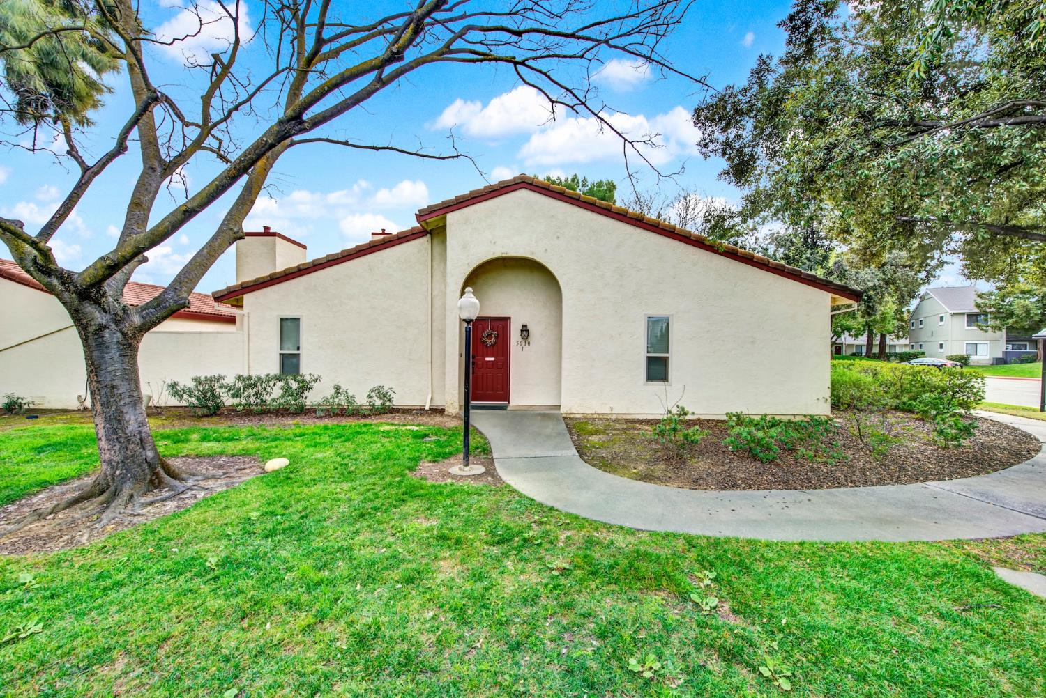 5010 Glide Drive Davis CA 95618