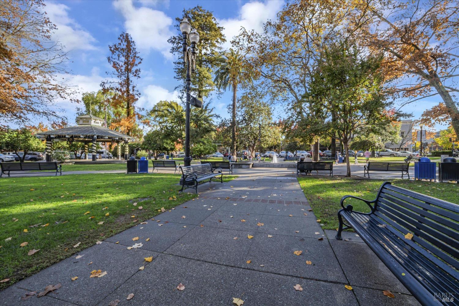 131 Sawmill Circle Healdsburg CA 95448