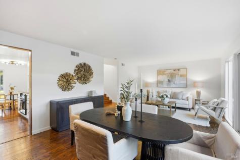 19 Surrey Lane San Rafael CA 94903