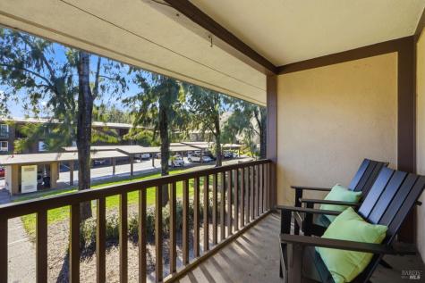 19 Surrey Lane San Rafael CA 94903