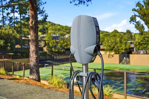 19 Surrey Lane San Rafael CA 94903