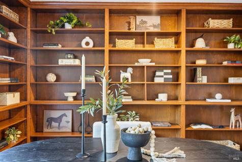 19 Surrey Lane San Rafael CA 94903