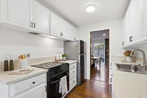 19 Surrey Lane San Rafael CA 94903