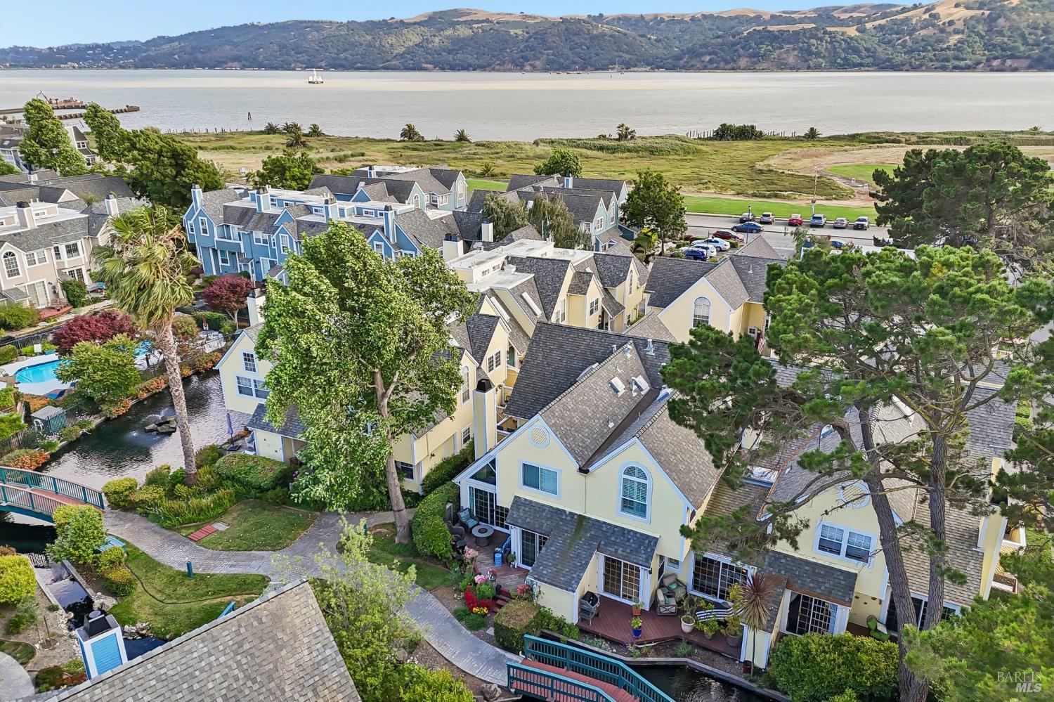 260 Marina Village Way Benicia CA 94510
