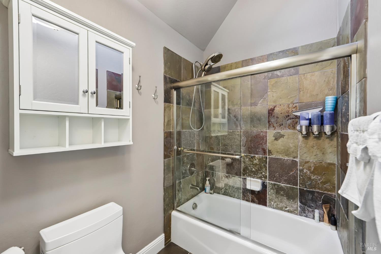 260 Marina Village Way Benicia CA 94510