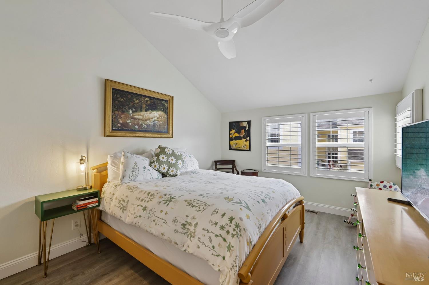 260 Marina Village Way Benicia CA 94510