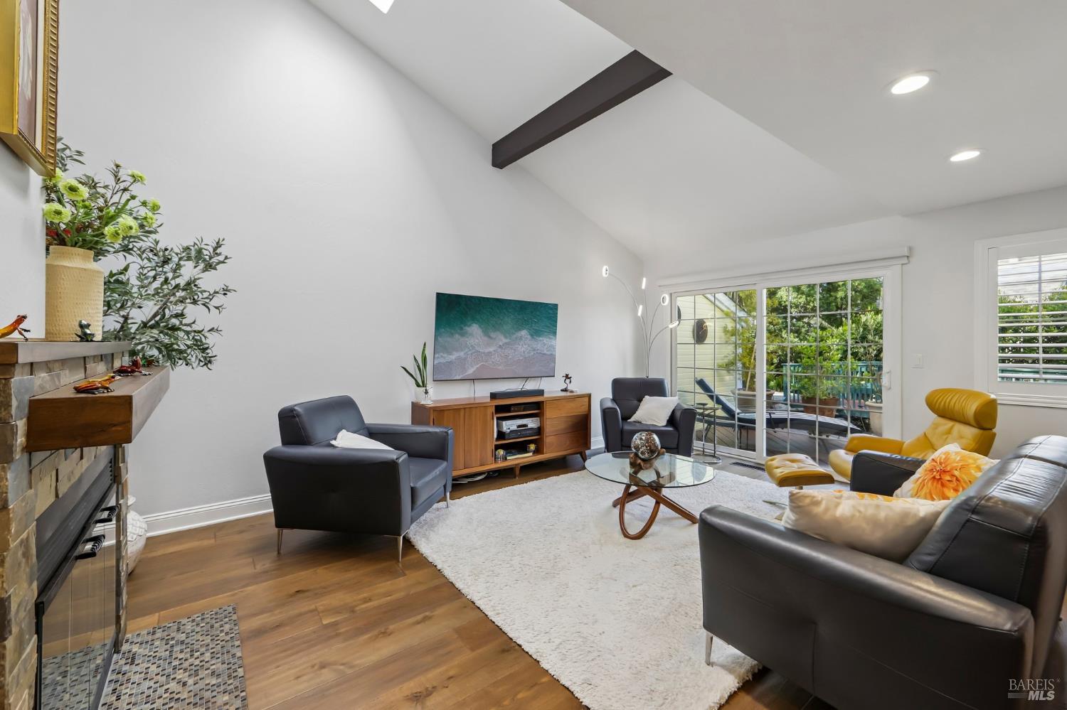 260 Marina Village Way Benicia CA 94510