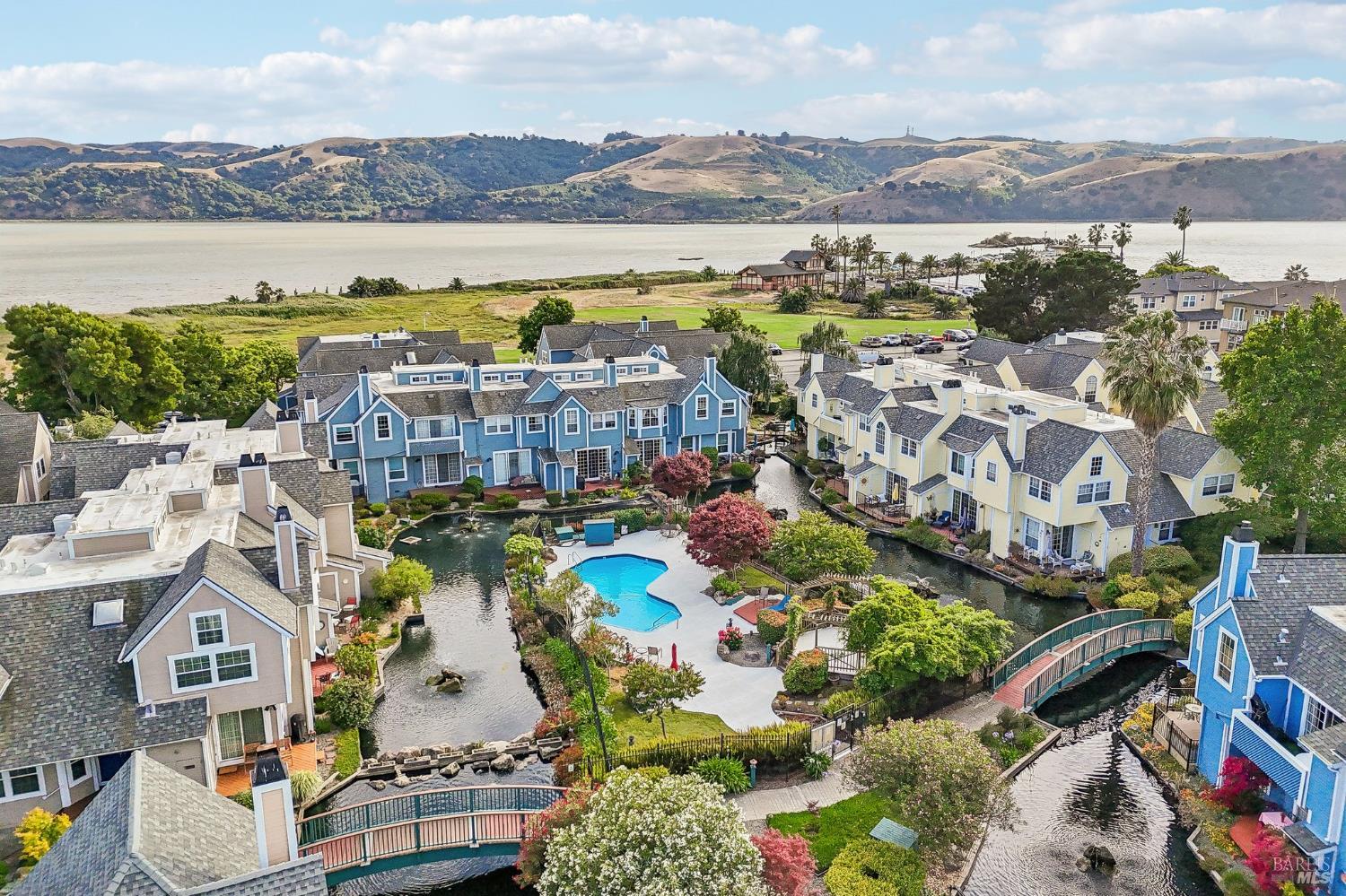 260 Marina Village Way Benicia CA 94510