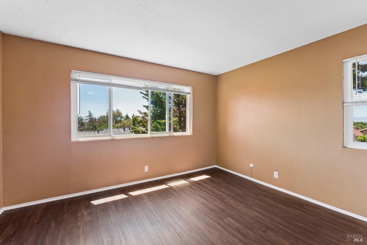 355 Parkview Terrace Vallejo CA 94589