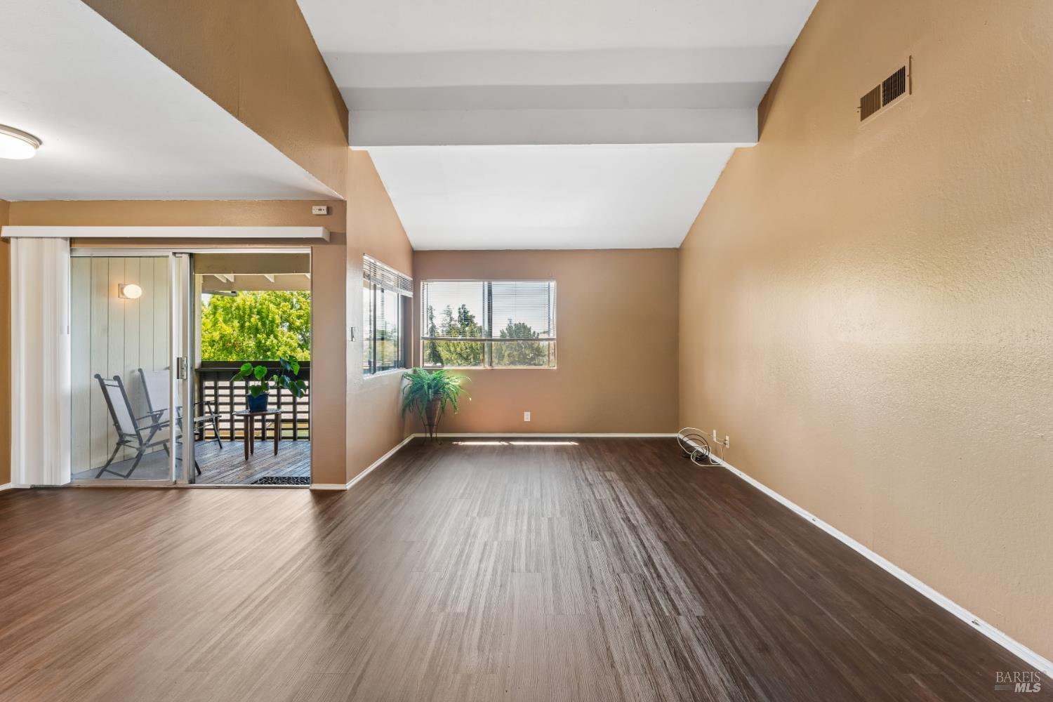 355 Parkview Terrace Vallejo CA 94589