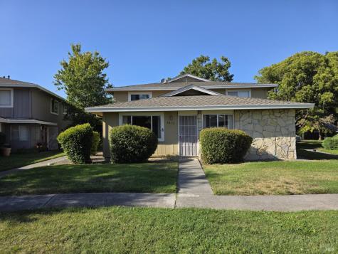 2472 Plata Court Santa Rosa CA 95403