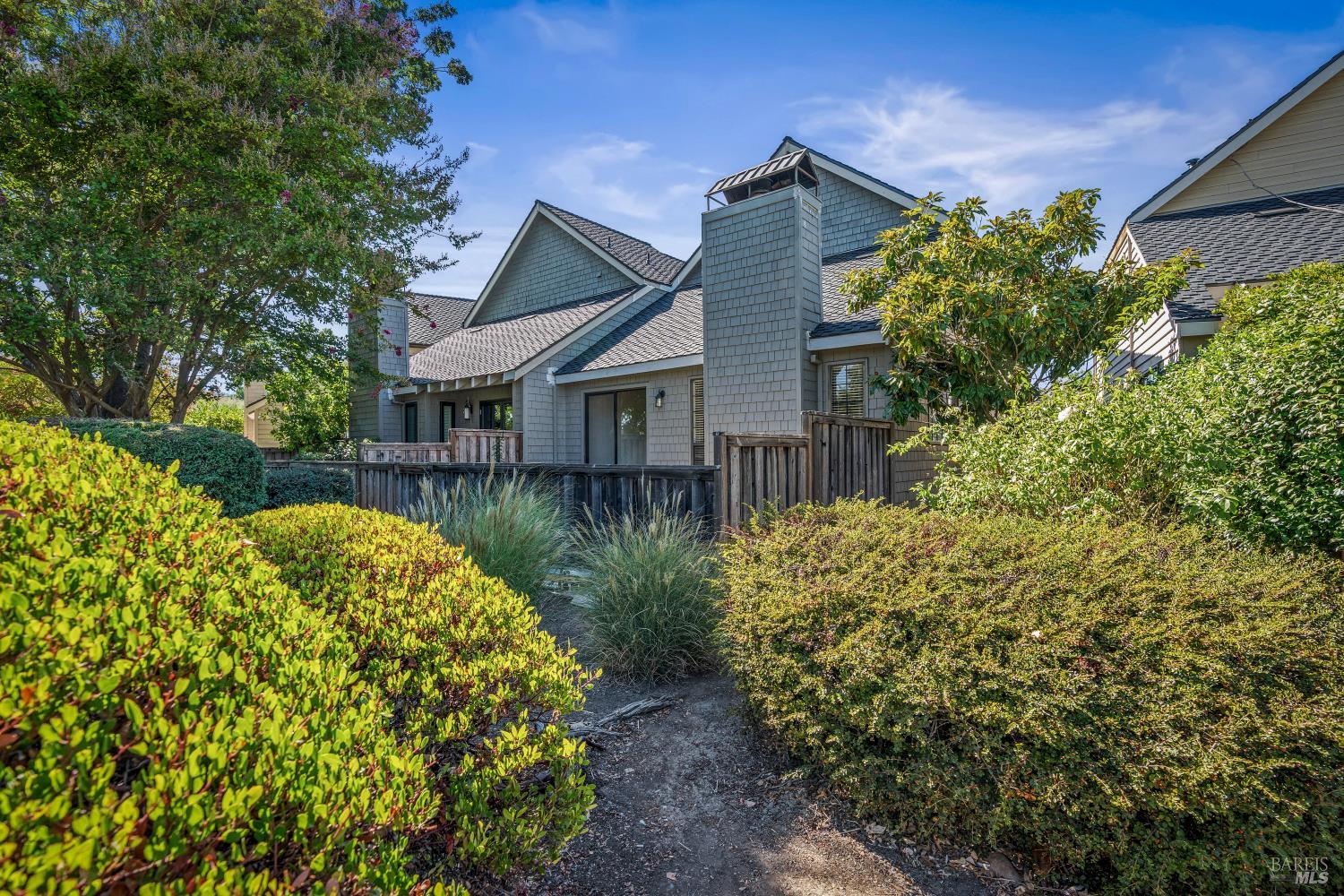 1903 Hopper Way Yountville CA 94599