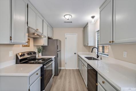 429 7th Street W Sonoma CA 95476