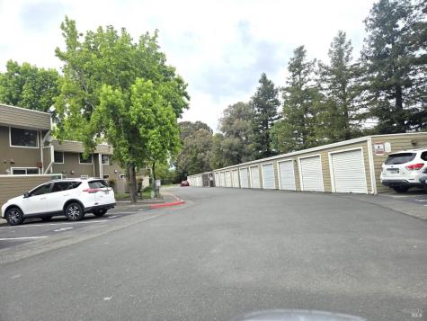 2125 W Steele Lane Santa Rosa CA 95403