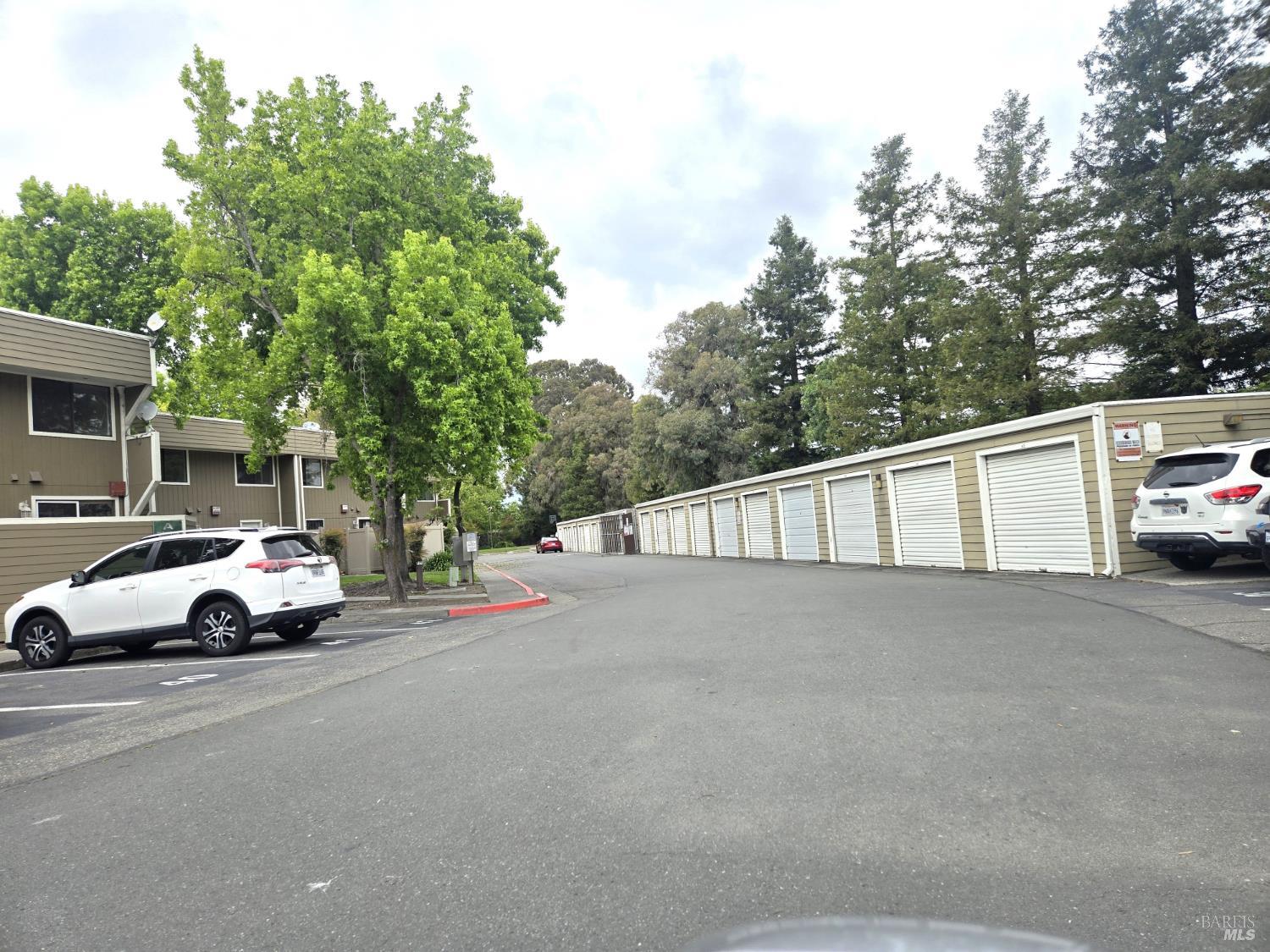 2125 W Steele Lane Santa Rosa CA 95403