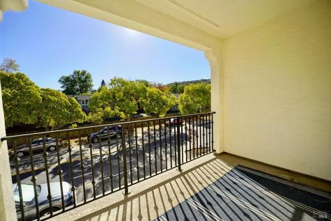 106 Rockview Road Novato CA 94949