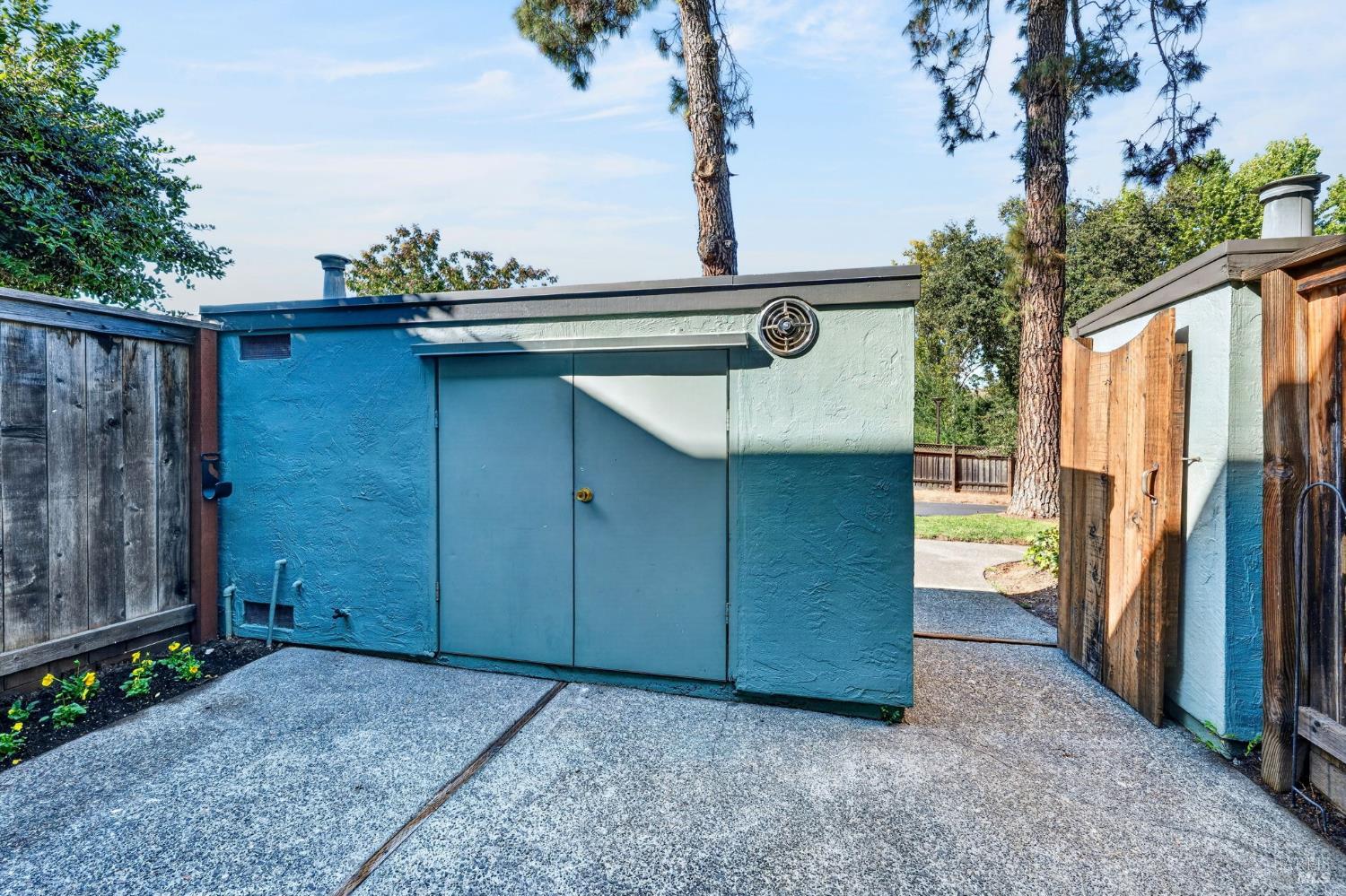3676 Shelter Creek Drive Napa CA 94558