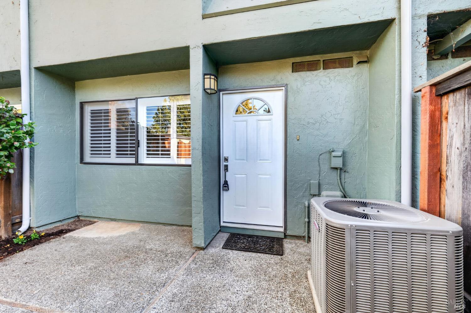 3676 Shelter Creek Drive Napa CA 94558
