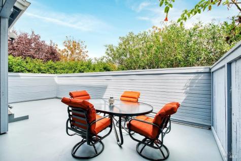 65 Mariners Circle San Rafael CA 94903