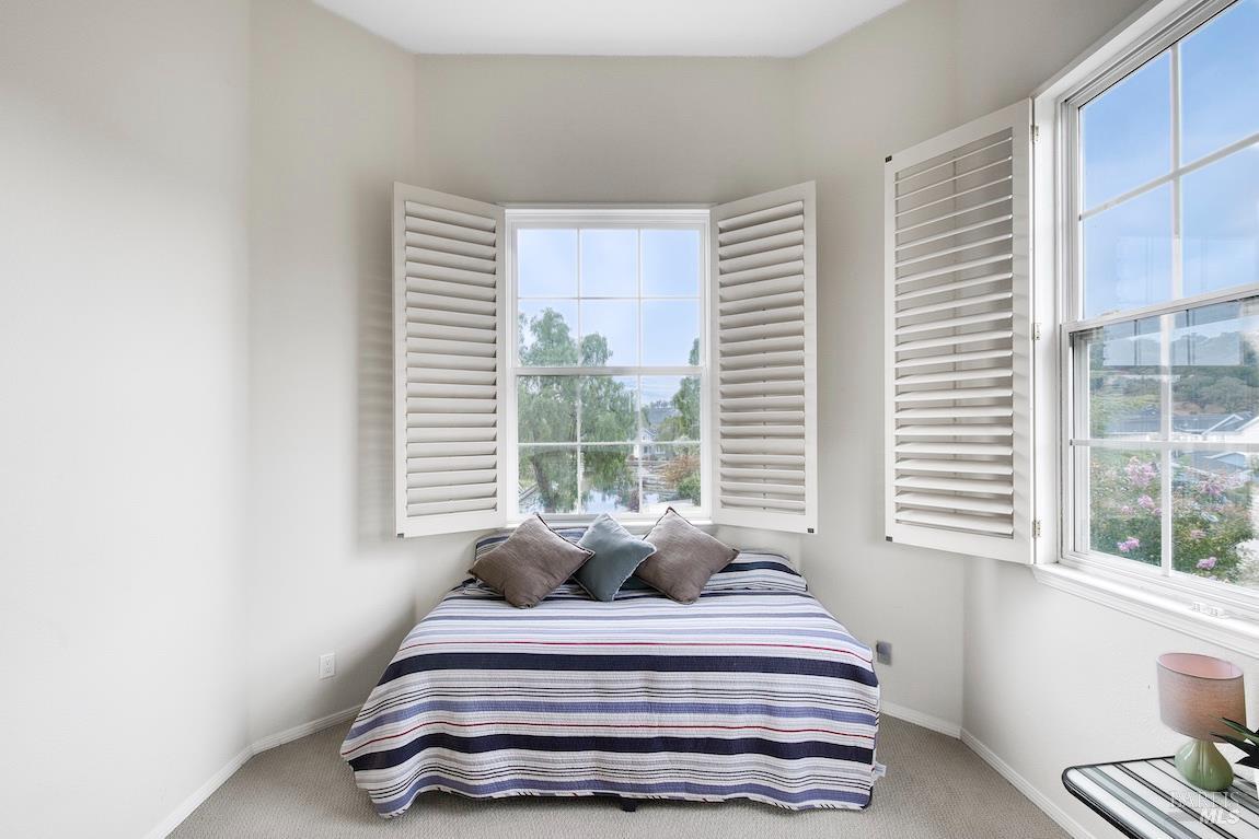 65 Mariners Circle San Rafael CA 94903