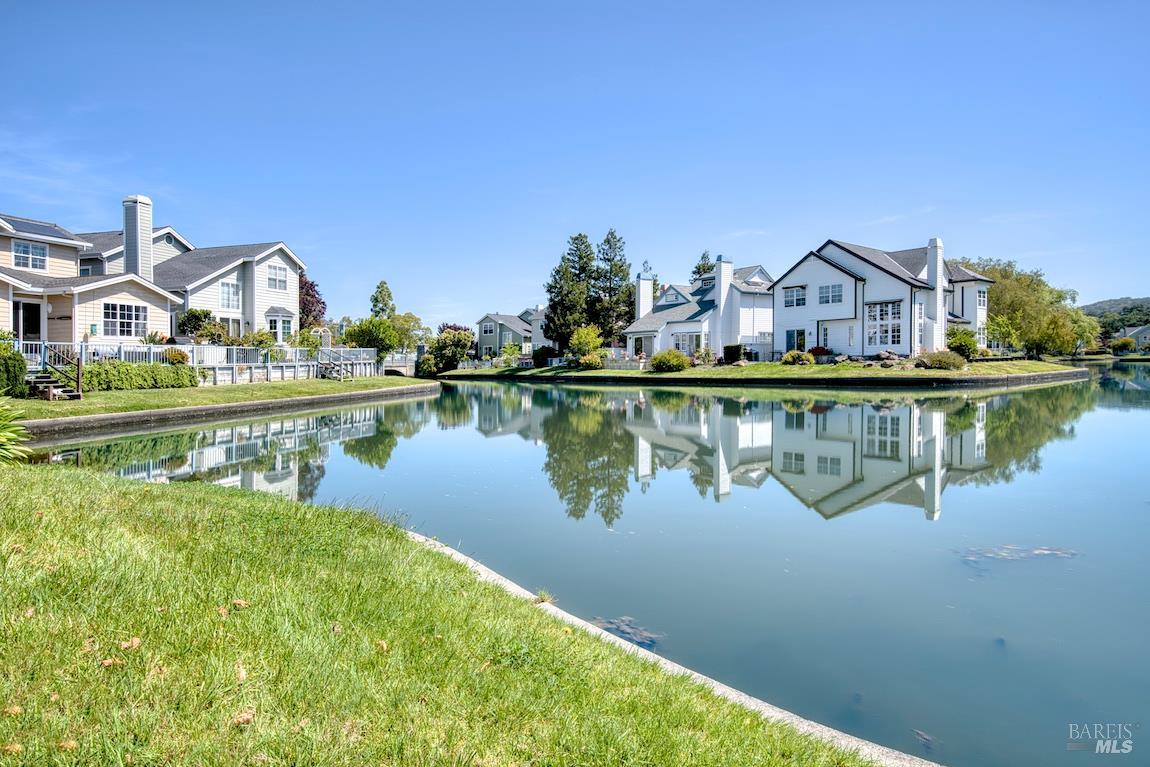 65 Mariners Circle San Rafael CA 94903
