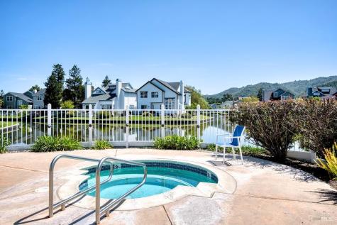 65 Mariners Circle San Rafael CA 94903