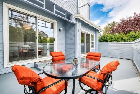 65 Mariners Circle San Rafael CA 94903