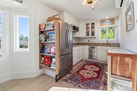 720 Petaluma Boulevard S Petaluma CA 94952