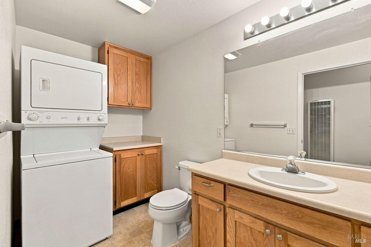 2420 Edgewater Drive Santa Rosa CA 95407