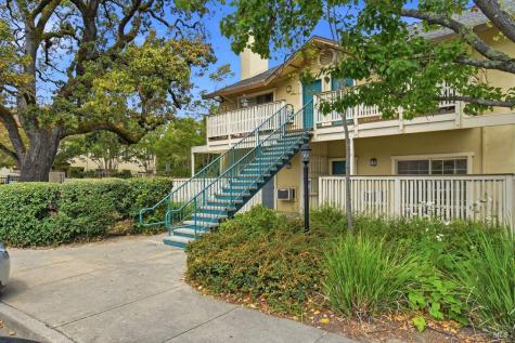 2420 Edgewater Drive Santa Rosa CA 95407
