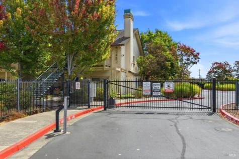 2420 Edgewater Drive Santa Rosa CA 95407