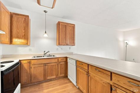 2420 Edgewater Drive Santa Rosa CA 95407