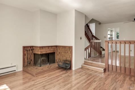 844 Reichert Avenue Novato CA 94945
