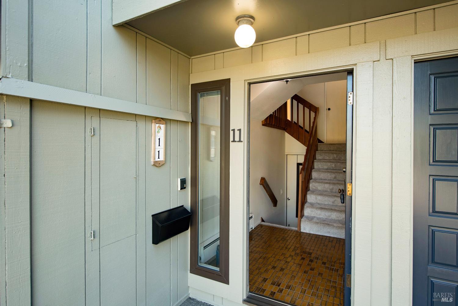 844 Reichert Avenue Novato CA 94945