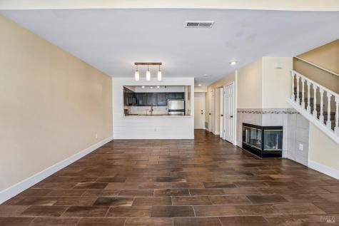 567 E Jasmine Circle Santa Rosa CA 95407