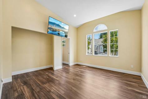 567 E Jasmine Circle Santa Rosa CA 95407